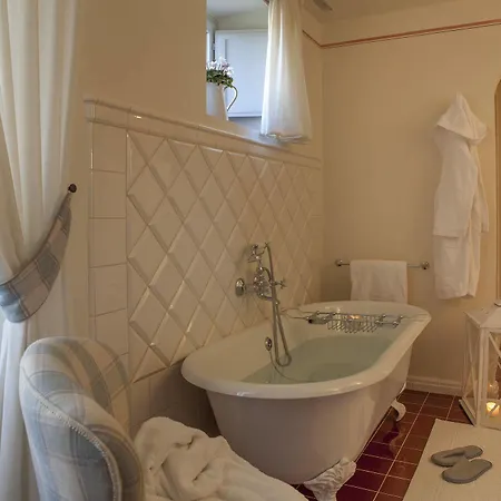 Foresteria Podere Brizio Hotel 3*